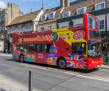Cambridge: 24-Hour Hop-On Hop-Off Sightseeing Bus Tour
