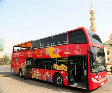 Sharjah: Stadsrondleiding met hop-on-hop-off-bustour