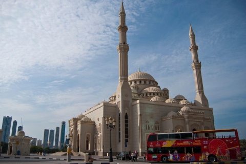 Sharjah: Excursión en autobús de ida y vueltaBoleto de 1 día