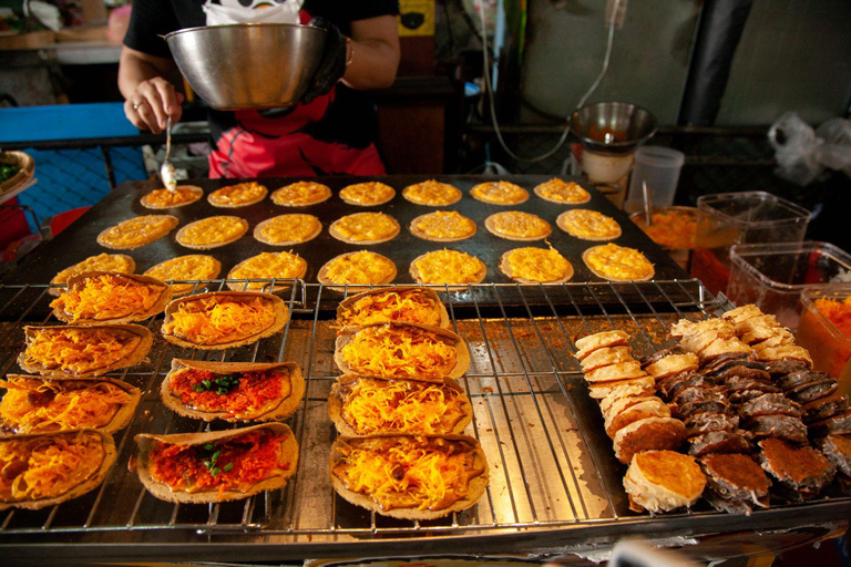 Bangkok: Jay Fai Michelin-star table reservation & City Tour Private tour All-inclusive