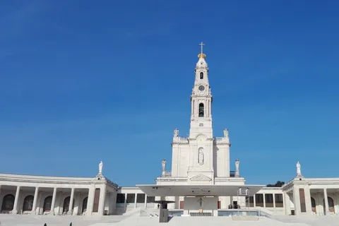 Tour privato di Fatima, Batalha, Alcobaça, Nazaré e Óbidos