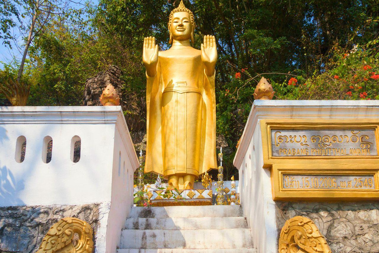 Luang Prabang: Tak Bat Ceremony, Pak Ou Caves & Boat Tour