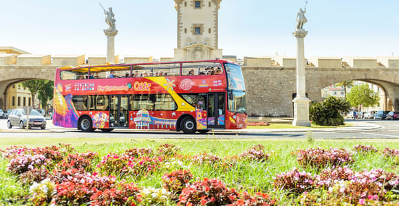 Cádiz: Stadtbesichtigung Hop-On/Hop-Off-Bustour