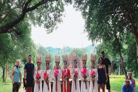 Excursão de um dia de luxo ao santuário de My Son saindo de Hoi An