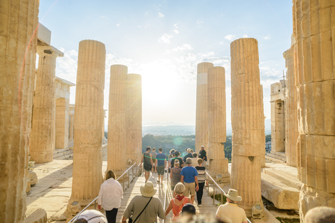 Acropoli: Tour guidato a piedi dell&#039;Acropoli e del PartenoneTour guidato condiviso in inglese con biglietti di ingresso