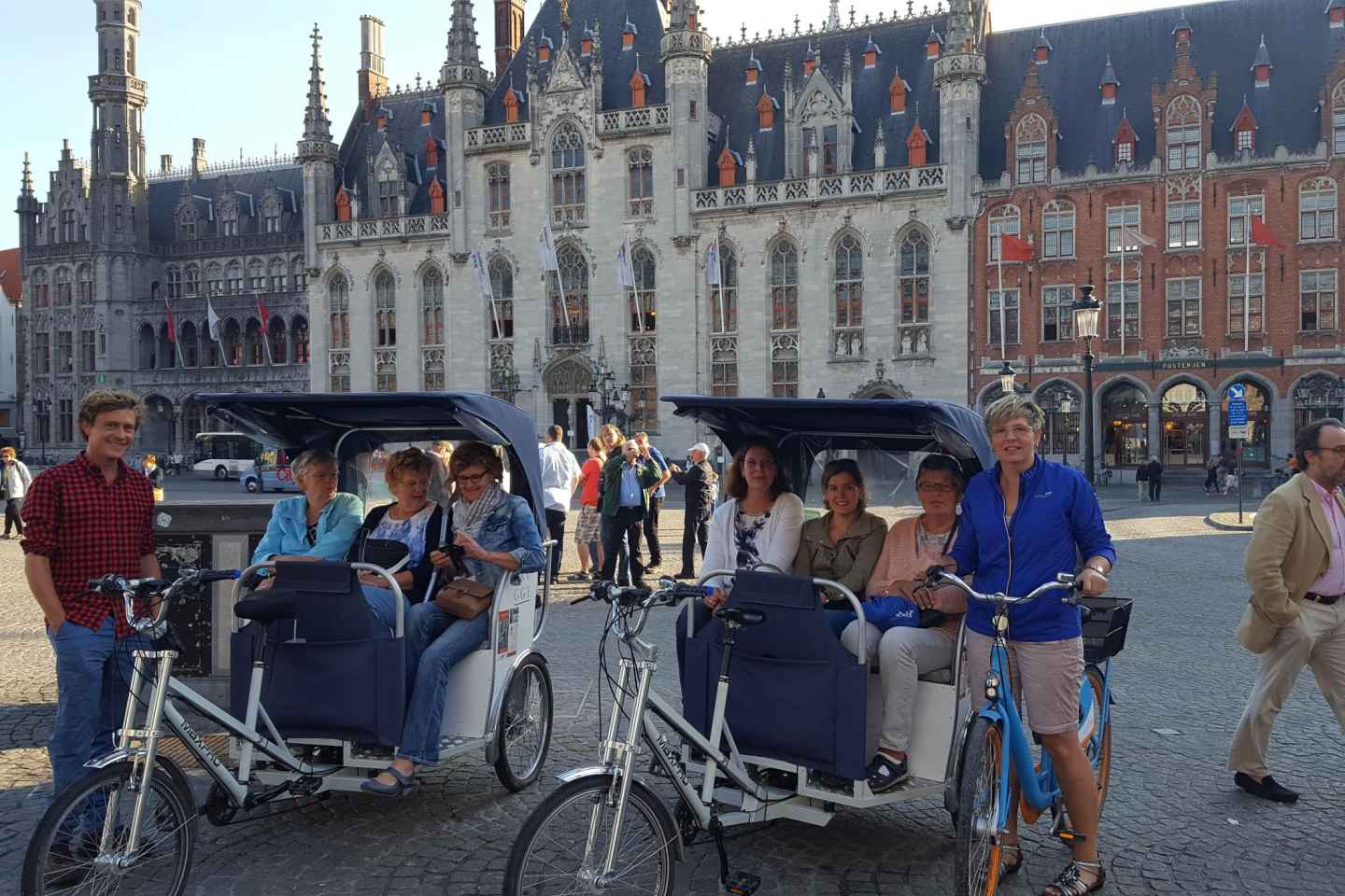 Bruges: Guided Rickshaw Tour