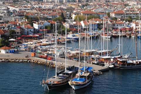 excursão de dia inteiro de rodes a marmaris por barco