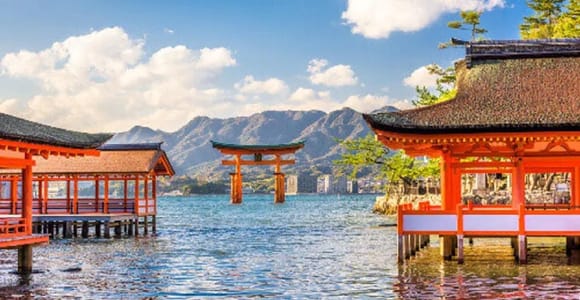 Private Tour mit Guide durch Hiroshima und die Insel Miyajima