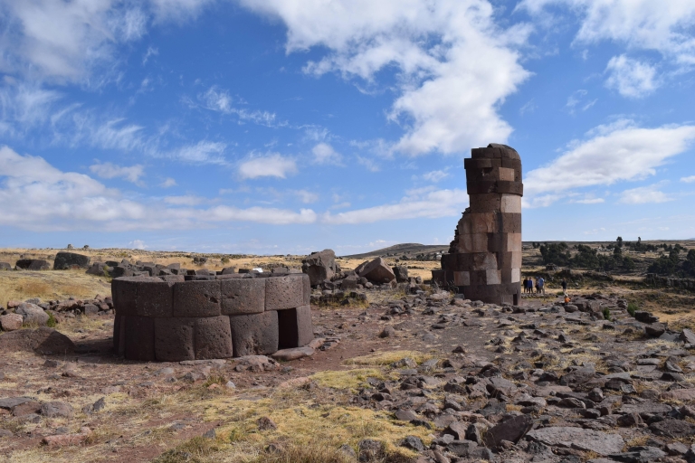 Desde Puno: Ruinas de medio día a Sillustani Inca