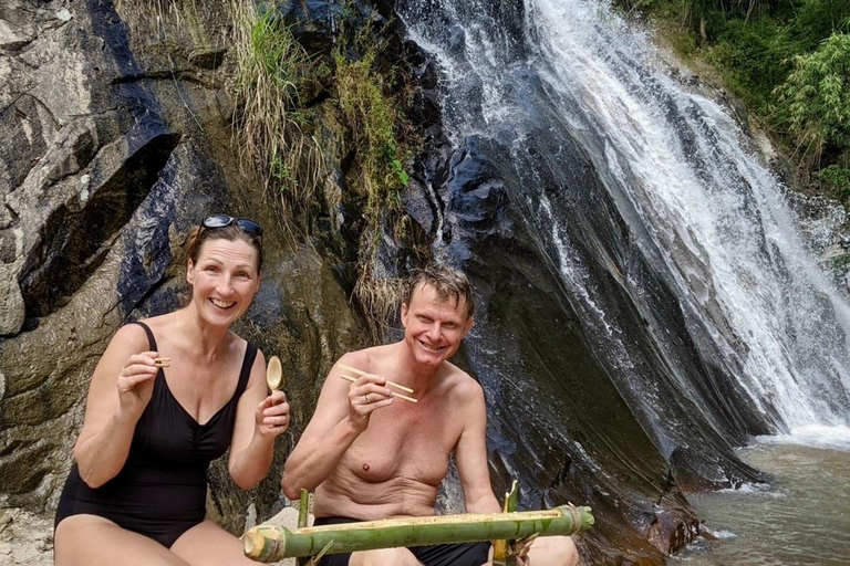 Chiang Mai: Un Día de Descubrimientos y Aventuras en la Selva Salvaje