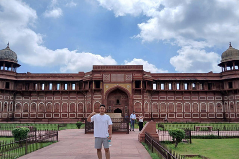 Agra: Half Day Agra Fort & Baby Taj Private Guided Tour Tour from delhi + entry tickets