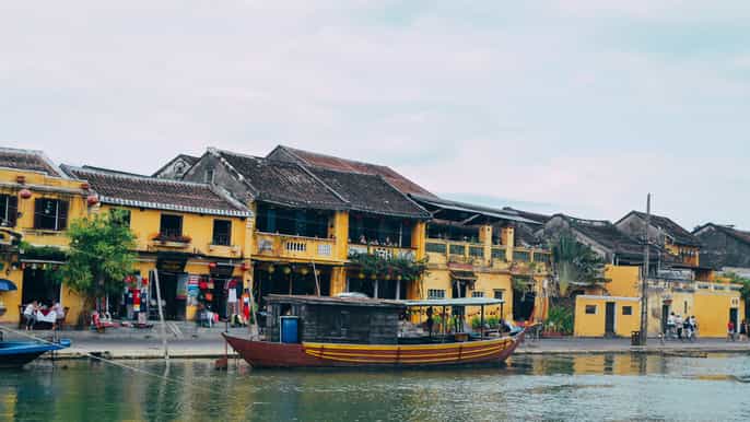 hoi an halfday guided walking tour in a small group