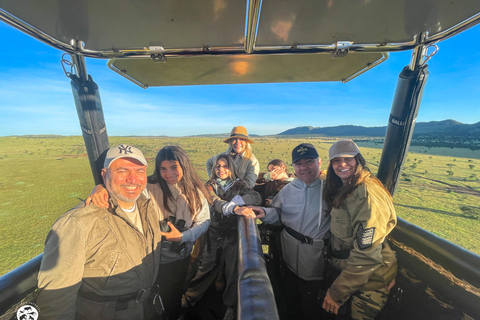 Desde Arusha: safari de 2 días por Tarangire y NgorongoroDesde Arusha: safari de 2 días a Tarangire y Ngorongoro