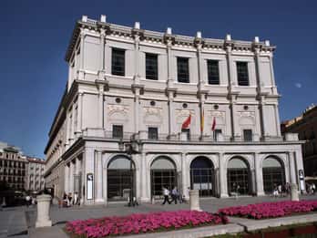 Madrid: Ticket zum Teatro Real und 1-stündige Audio-Tour Madrid: Ticket zum Teatro Real und 1-stündige Audio-Tour