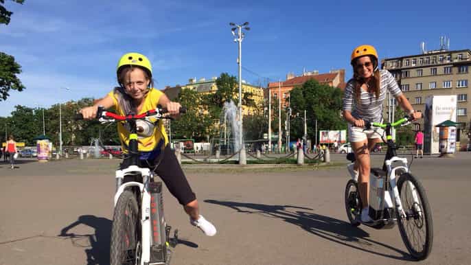 prague selfguided escooter tour