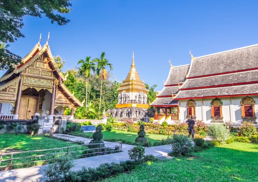 Chiang Mai Visita Guiada En Bicicleta De 4 Horas Por El Casco Antiguo