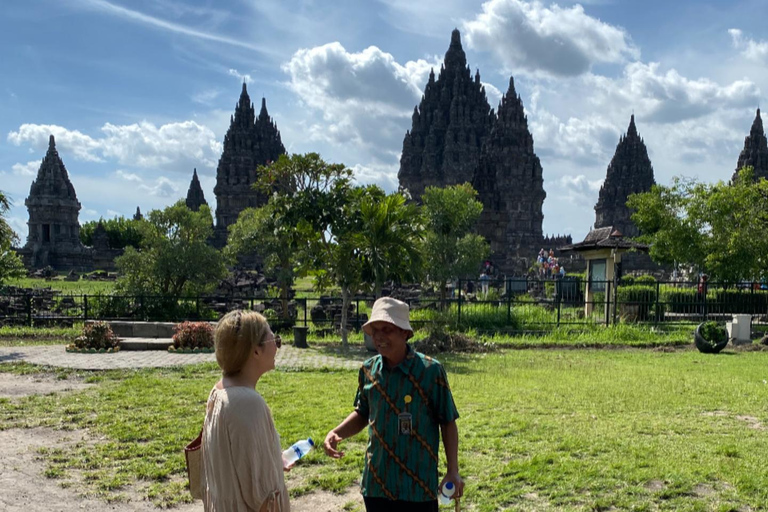 Yogyakarta: Prambanan Temple Guided Private Tour with Ticket Prambanan Temple Guided Private Tour without Ticket