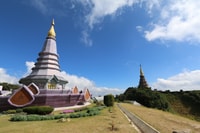 Chiang Mai，Doi Inthanon国家公园访问和指导远足 - Housity