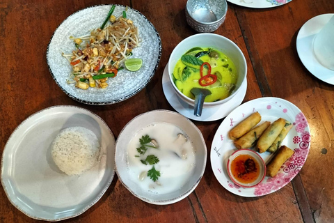 Krabi : Cours de cuisine thaïlandaise authentique avec Smart Cook