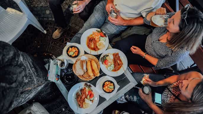 prague halfday beer and czech tapas tasting tour