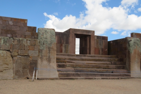 Prive-rondleiding door de Tiwanaku-ruines vanuit La PazPrivérondleiding van de Tiwanaku-ruïnes van La Paz