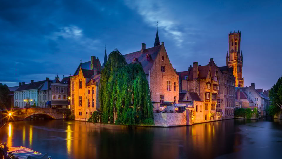 Da Amsterdam: gita guidata di un giorno a Bruges in inglese