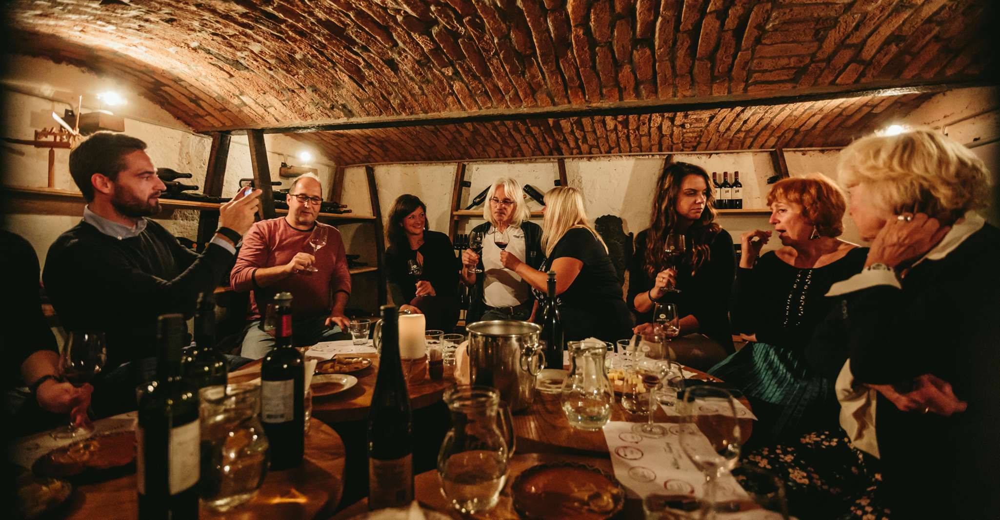 Wine Tasting Bled - Housity