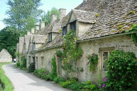 From London: Cotswolds, Country Pub Lunch, & Blenheim Palace