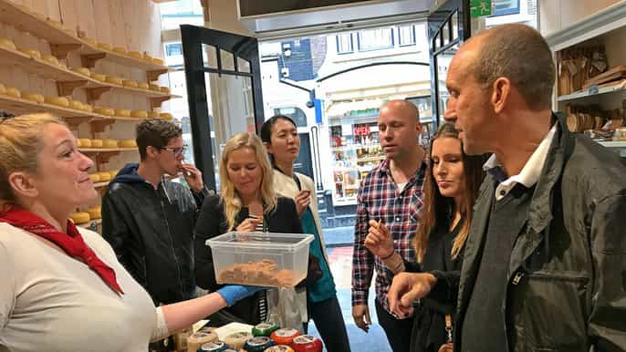 amsterdam food walking tour in german