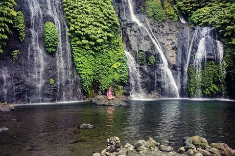 Trek de la cascade de Banyumala, visite de Bedugul et du lac Beratan