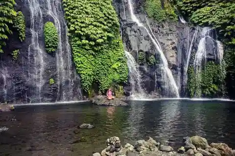 Trek de la cascade de Banyumala, visite de Bedugul et du lac Beratan