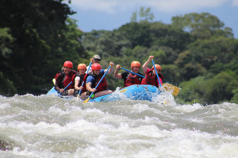 Raften op de Sarapiqui-rivier