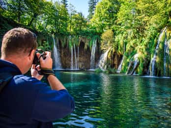 Da Zagabria: gita di un giorno guidata di gruppo ai laghi di Plitvice