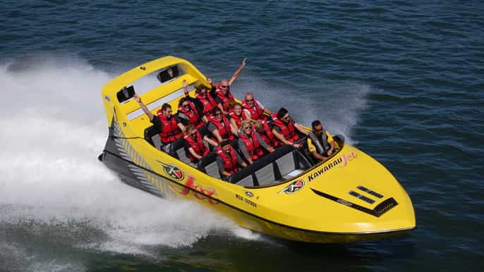 lago rotorua jet boat speed spins e adrenaline