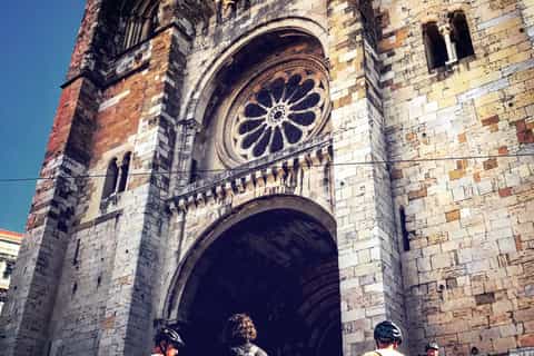 B-Side of Lisbon by E-Bike: 3-Hour Guided Tour