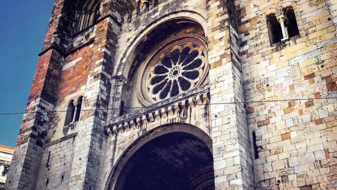 bside of lisbon by ebike 3hour guided tour
