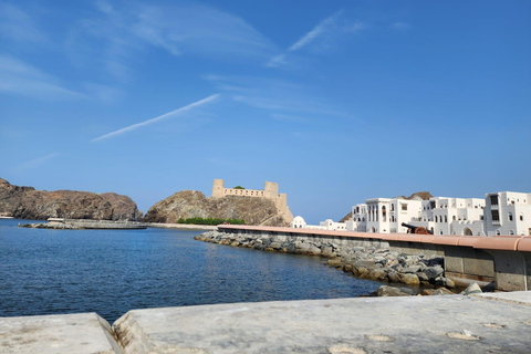 4-Hour Muscat City Highlights Shared Tour with Transfers