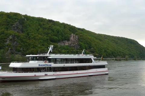 Rüdesheim am Rhein: Świąteczny rejs statkiem po Renie