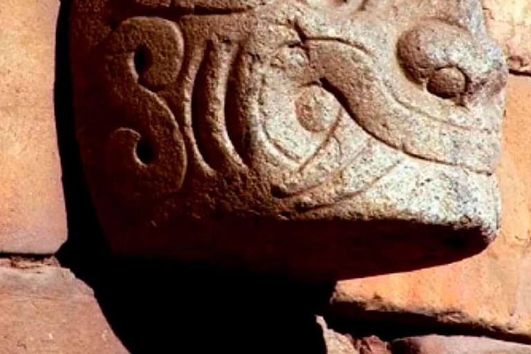 Visite du complexe archéologique de Chavin