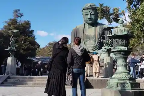 Kamakura: Visit the Great Buddhas & Mysterious Cave Temple
