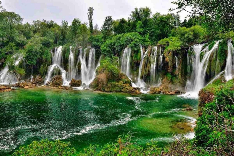 Prywatna wycieczka z Sarajewa: całodniowa wycieczka do wodospadu KraviceZ Sarajewa: całodniowa wycieczka do wodospadu Kravice