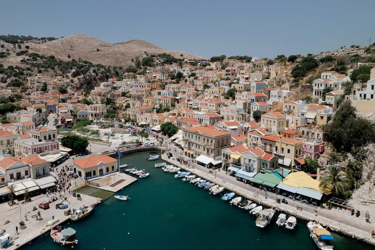 Rodi: crociera giornaliera a Symi - Panormitis e baia di San GiorgioRodi: Crociera giornaliera a Symi - Panormitis e Baia di San Giorgio