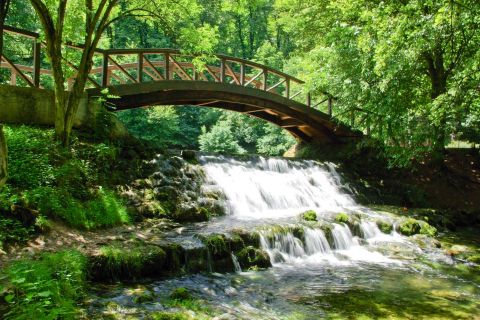Tour privato da Sarajevo: Vrelo Bosne Nature Park