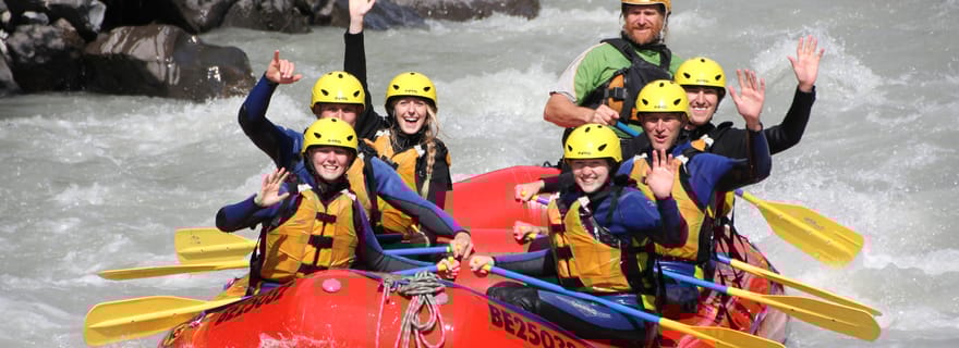 Depuis Zurich : Rafting à Interlaken avec transfert aller-retour