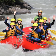 Depuis Zurich : aventure de rafting à Interlaken