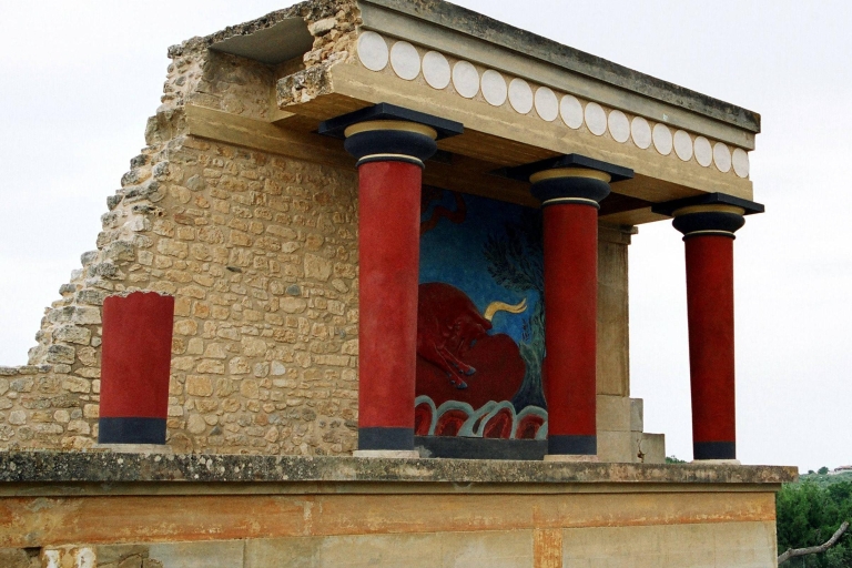 Entrada sin colas en el palacio de Knossos y visita guiada privadaEntrada anticipada y visita guiada privada