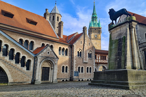 Historic, diverse and surprising. Discover Braunschweig. Braunschweig City Tour for a Group with up to 25 Adults.