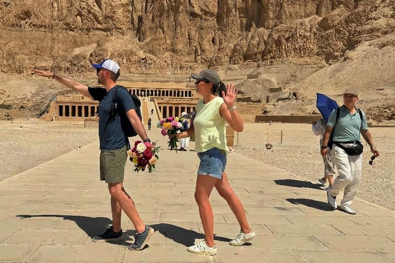 From Cairo: Luxor Solar Eclipse Tour with Flights and Lunch