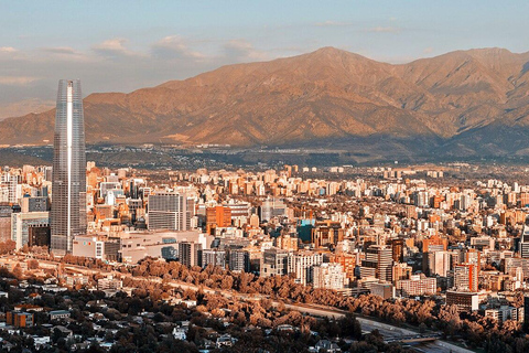 Stadtrundfahrt Santiago mit Ausflug nach Valparaiso und Flughafentransfer