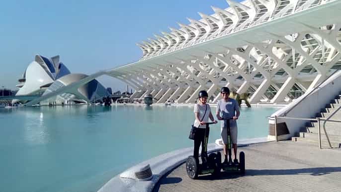 valencia ciudad de las artes y las ciencias segwaytour